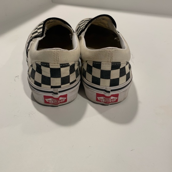 Boys Checkerboard Vans - Picture 2 of 4